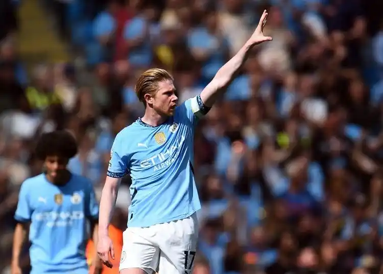 Guardiola: De Bruyne nhận được tất cả tình yêu ở đây và mọi người đều biết ơn vì sự đóng góp của anh ấy
