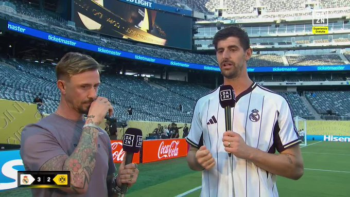 Courtois: Thẻ đỏ của Huissen là không cần thiết; Tôi hoàn toàn choáng ngợp khi nghe tin Jota qua đời