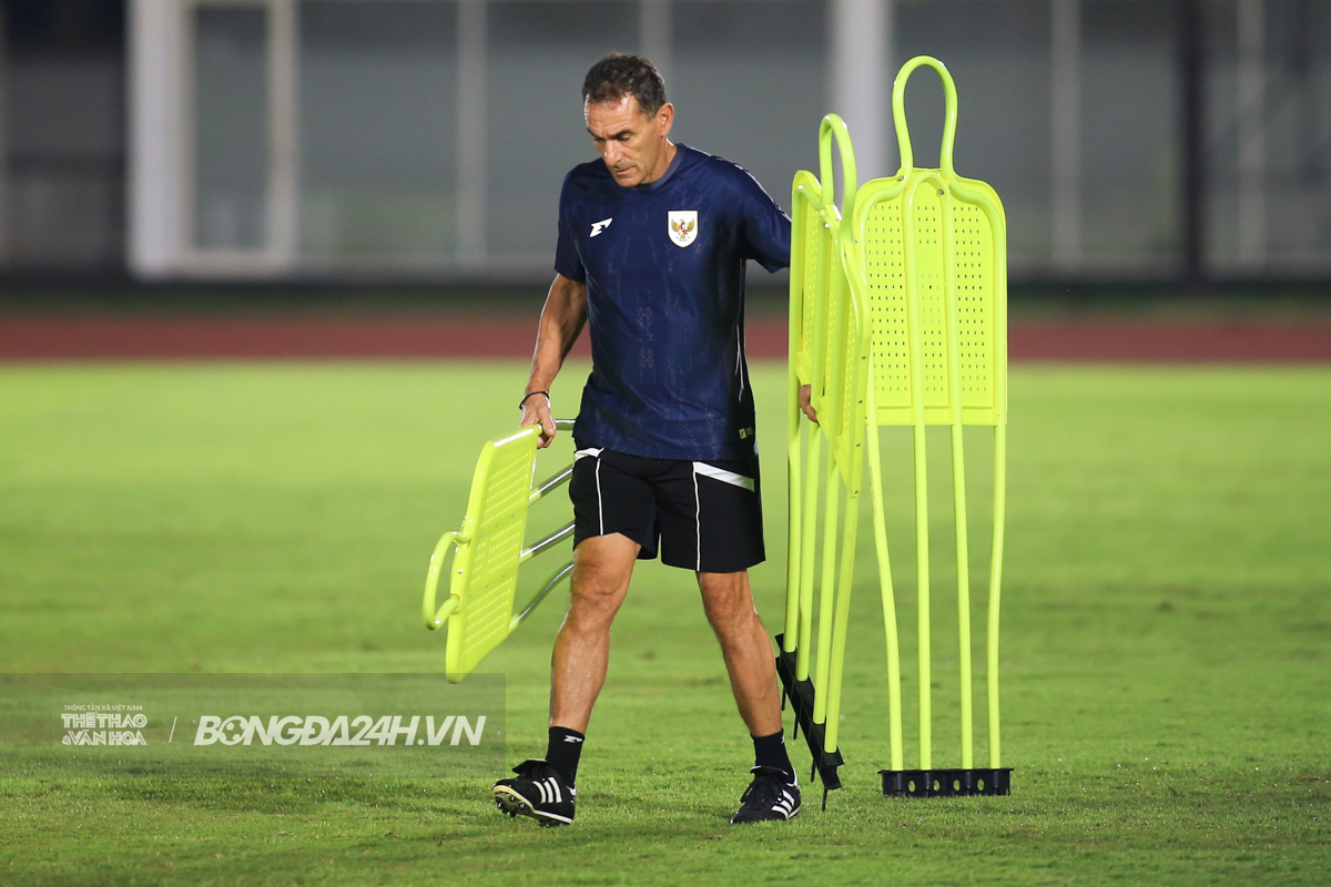 Indonesia thay HLV, tương lai Gerald Vanenburg ra sao?