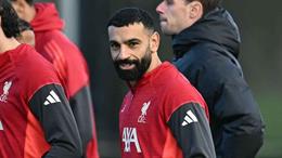 Salah trở lại tập luyện giữa lúc tương lai tại Liverpool mờ mịt